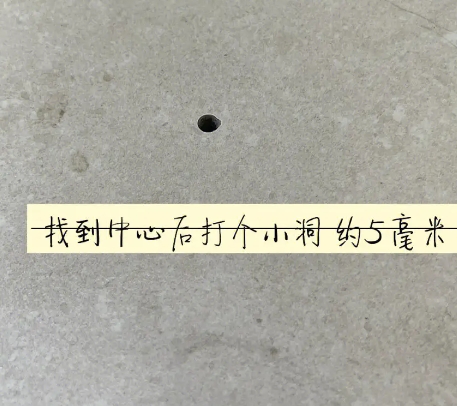 宁江瓷砖空鼓维修公司专业解答在瓷砖铺贴过程中，如果砂料搅拌不均匀，将会带来以下问题